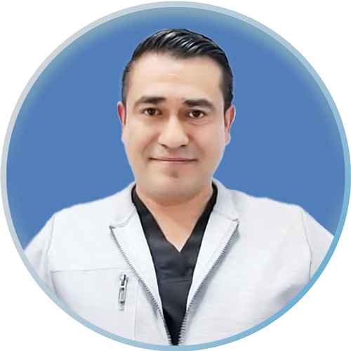 Dr. Rodrigo Cortez Calderón, médico pediatra
